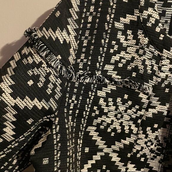Who What Wear Black & White Patterned Fringe Trim Jacket Medium - Picture 3 of 7